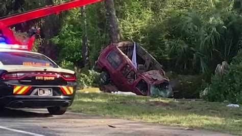 Read: Get the latest <b>Volusia</b> <b>County</b> <b>news</b> here After the pickup struck the back of the SUV, it left the roadway, struck a tree and became engulfed in flames, troopers said. . Car accident in volusia county today